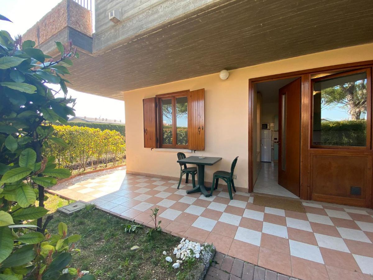 Apartment With Garden And Grill - Green Residence Sirmione Desenzano del Garda Eksteriør bilde