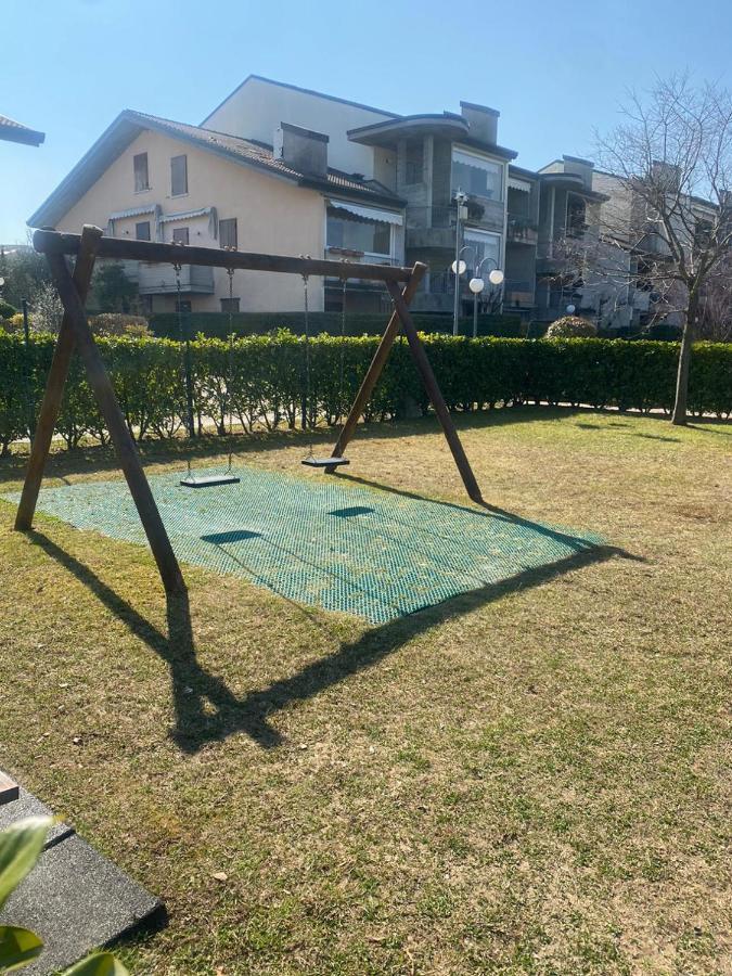 Apartment With Garden And Grill - Green Residence Sirmione Desenzano del Garda Eksteriør bilde